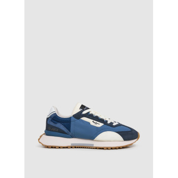 Deportiva con taco Pepe...